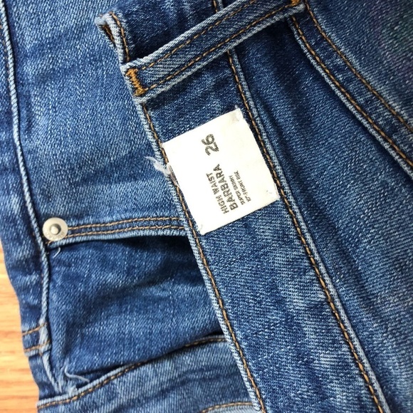 Hudson Barbara High Rise Skinny Raw Hem Jean 26 - Picture 3 of 4